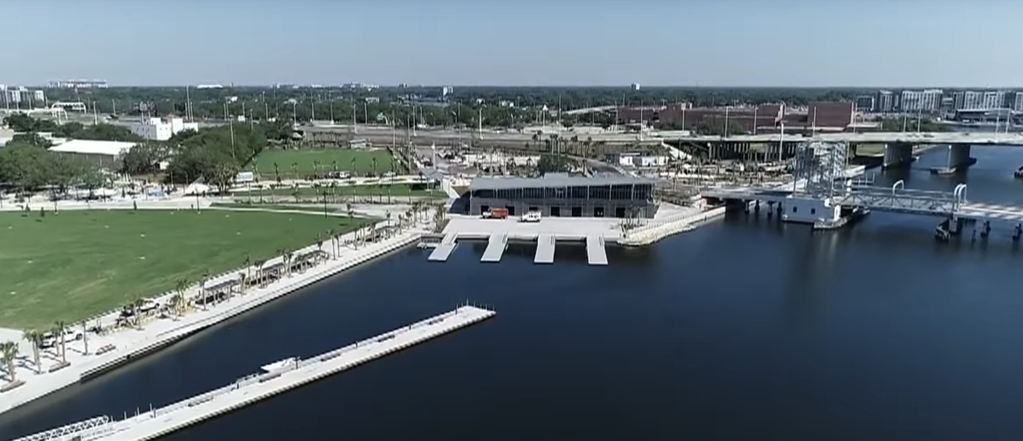 Hillsborough River Lockers - Downtown Tampa